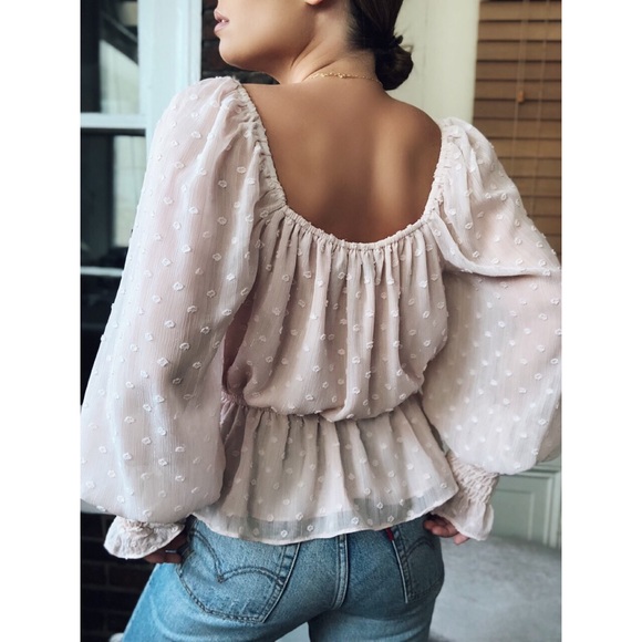 Last 1✨Malika Swiss Dot Puff Sleeve Top - Pink - Picture 4 of 8